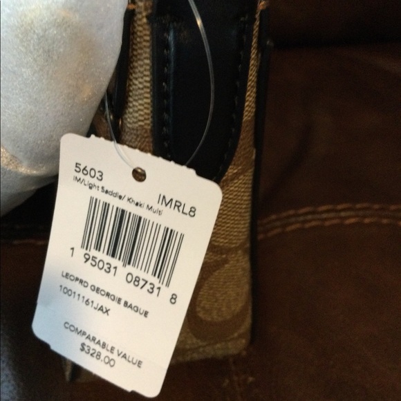 NWT Coach Georgie Baguette - Picture 8 of 8